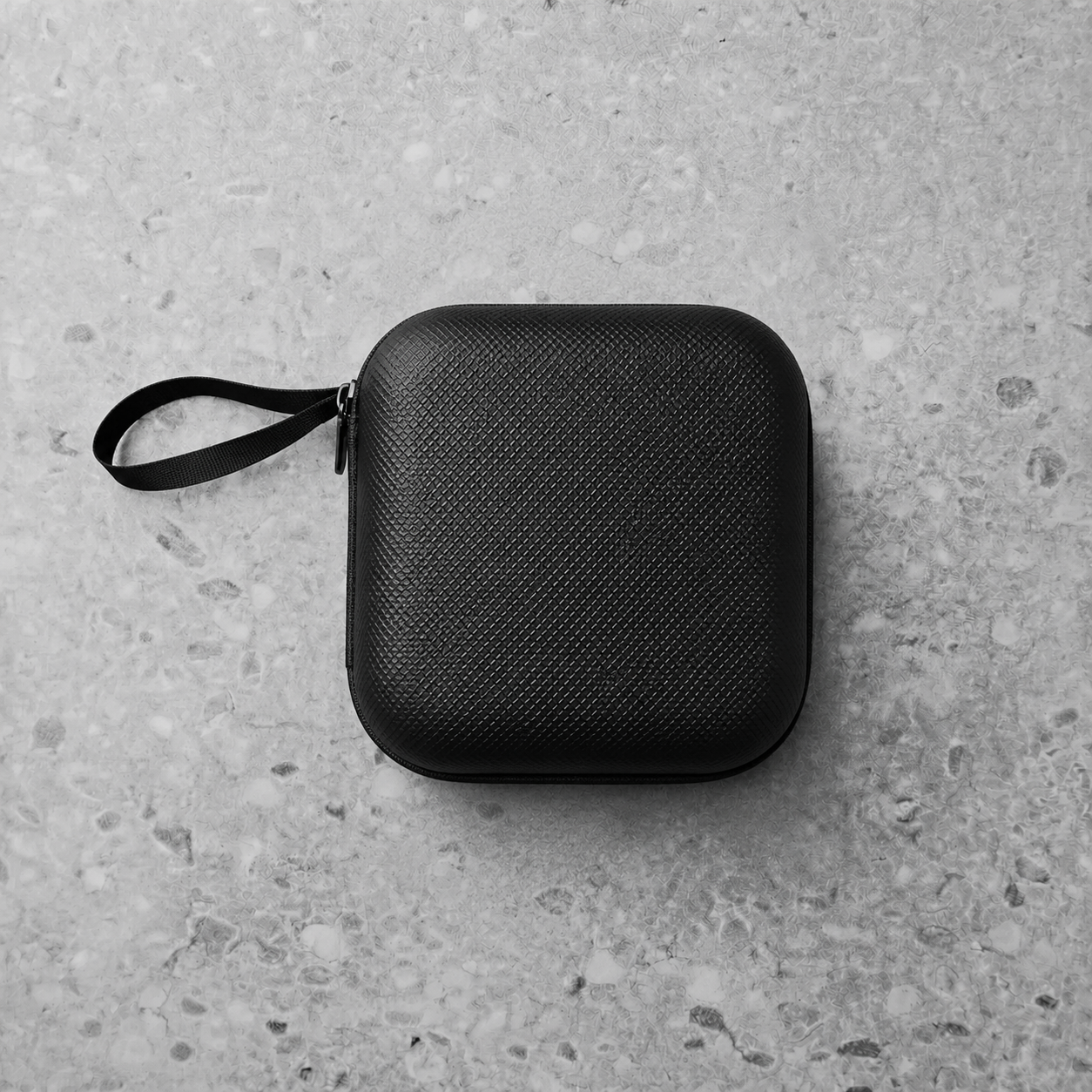 HARD SHELL TRAVEL CASE FOR PRO HEAD SHAVER