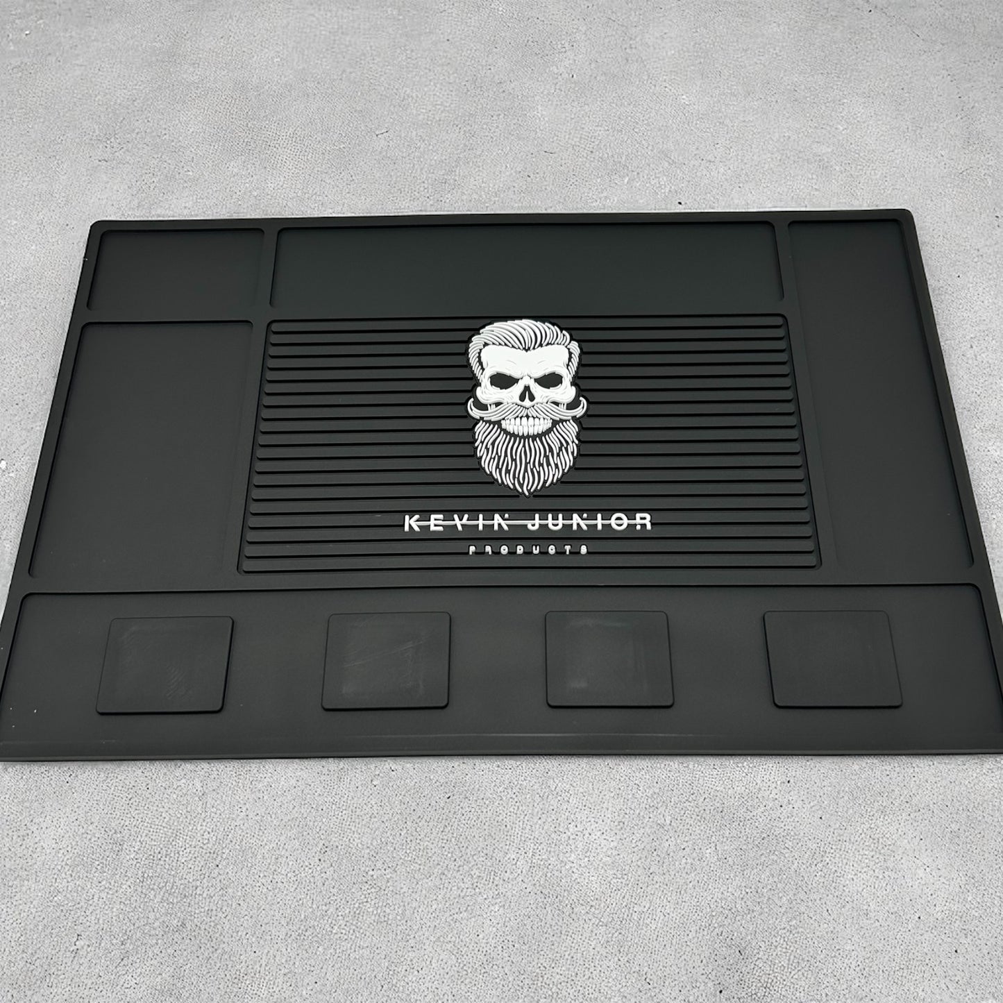 BARBERS MAGNETIC WORKSTATION - RUBBER MAT